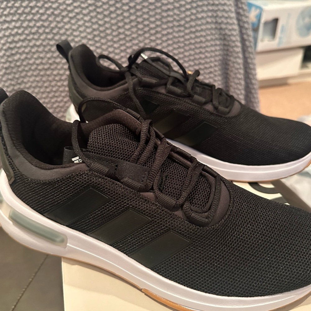 Women’s Adidas Shoes Racer TR23 with Black- Size 11- Brand New